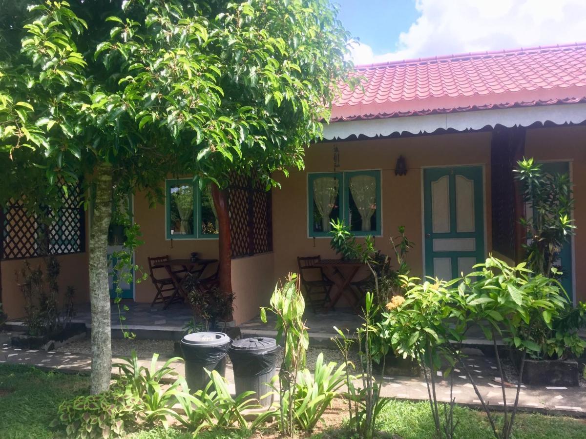 Soluna Guest House Pantai Cenang  Eksteriør bilde