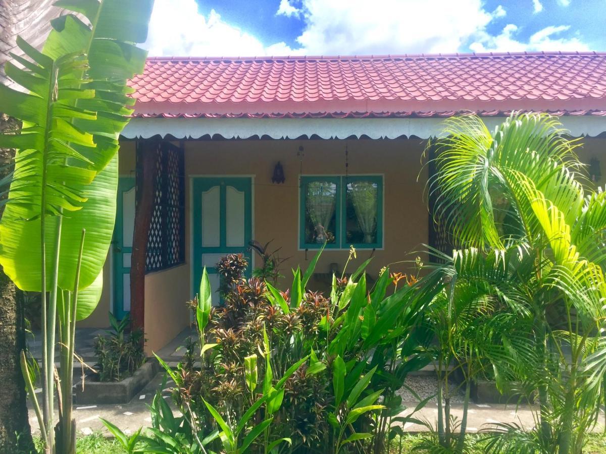 Soluna Guest House Pantai Cenang  Eksteriør bilde